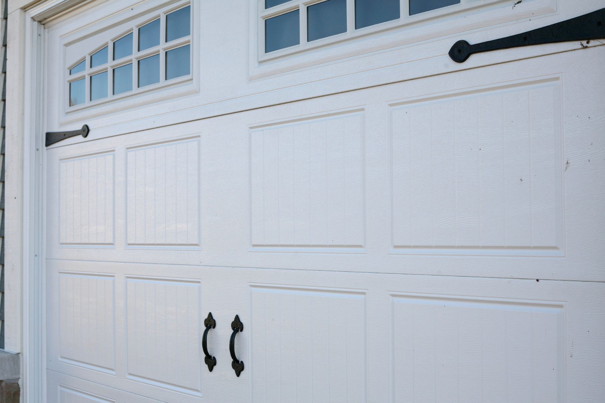 AB GARAGE DOORS Garage Door Contractor Dixon, CA
